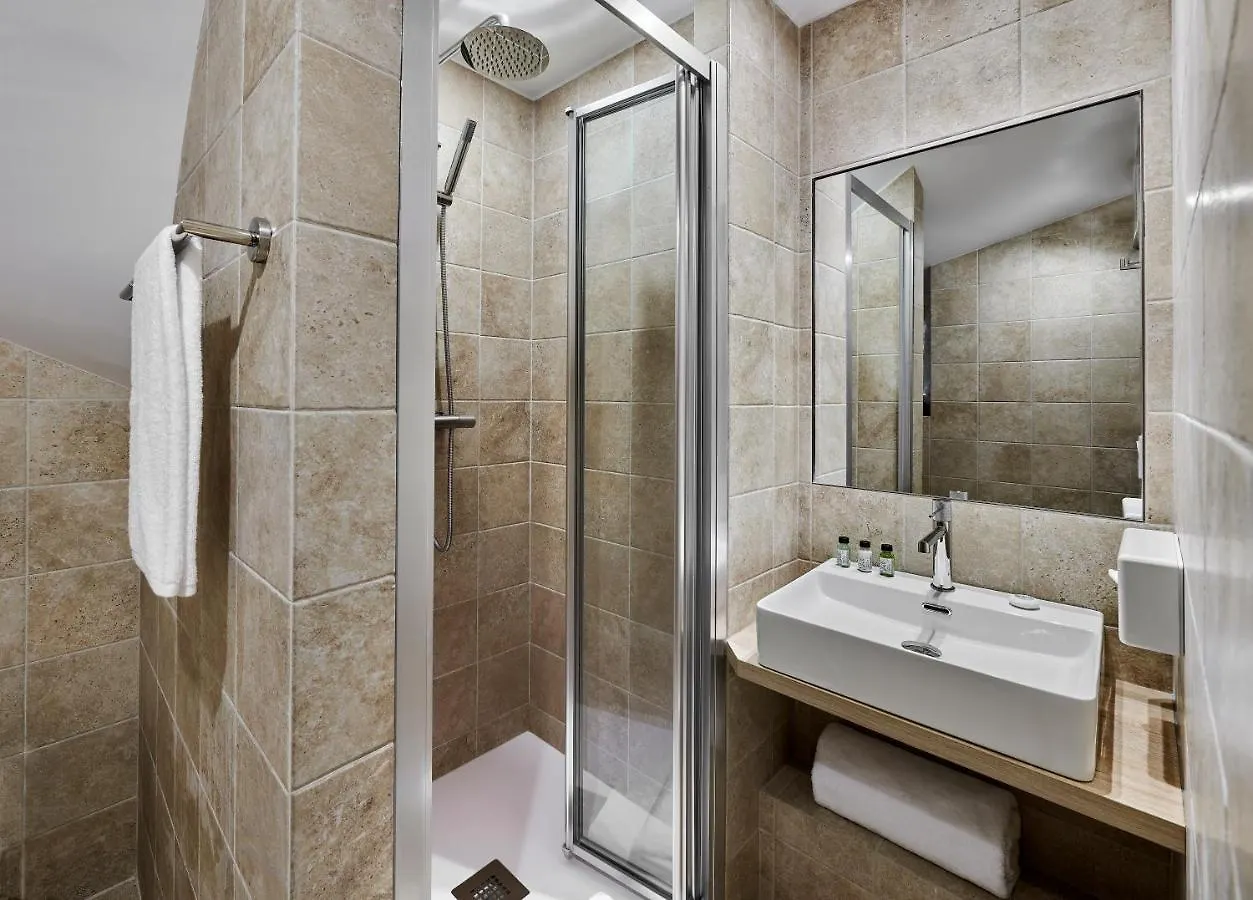 ****  Hotel Le Suquet Cannes France