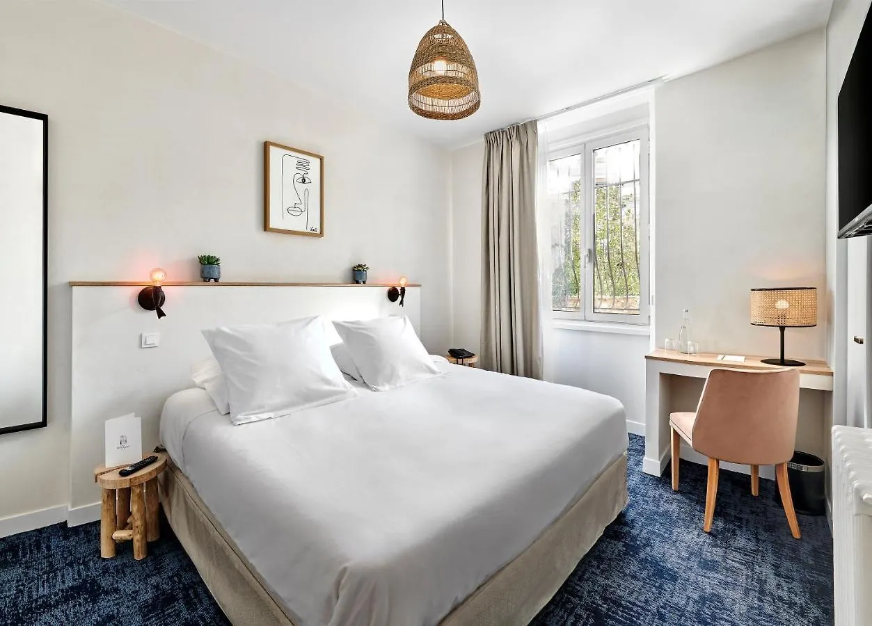 Hotel Le Suquet Cannes 4*,  France