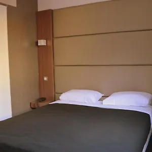 Schtak *** Κάννες