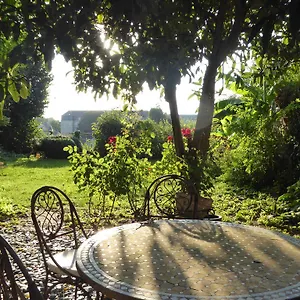 appartement-des-remparts-dinan.inbrittany.com/